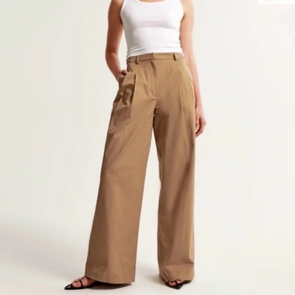 NWOT Abercrombie & Fitch Women’s Utility Tailored Wide Leg Pants Size 33 - Picture 2 of 9